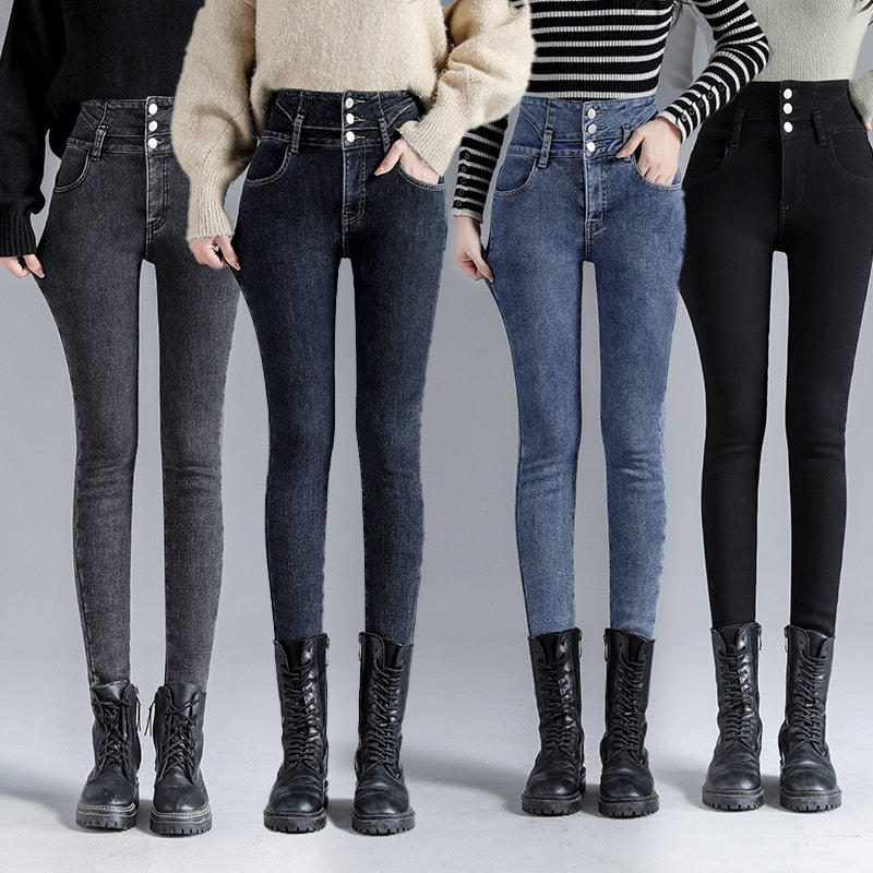 Jovy™ I Velvet Fleece Jeans