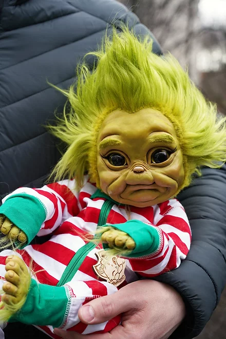 Clay™ | Baby Grinch legetøj